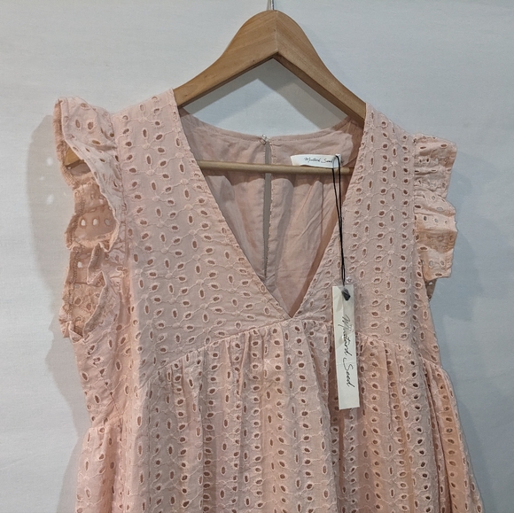 NWT Blush Pink Mustard Seed 100% Cotton Eyelet Babydoll Dress Romper Size M - Picture 4 of 11